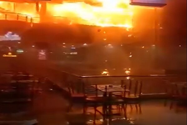 pakistan's shoping mall fire accidents