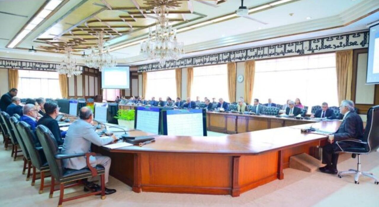 ECNEC Approves PKR 1.5 Trillion Projects in Record Time, Boosting Infrastructure, Green Initiatives, and Public Services