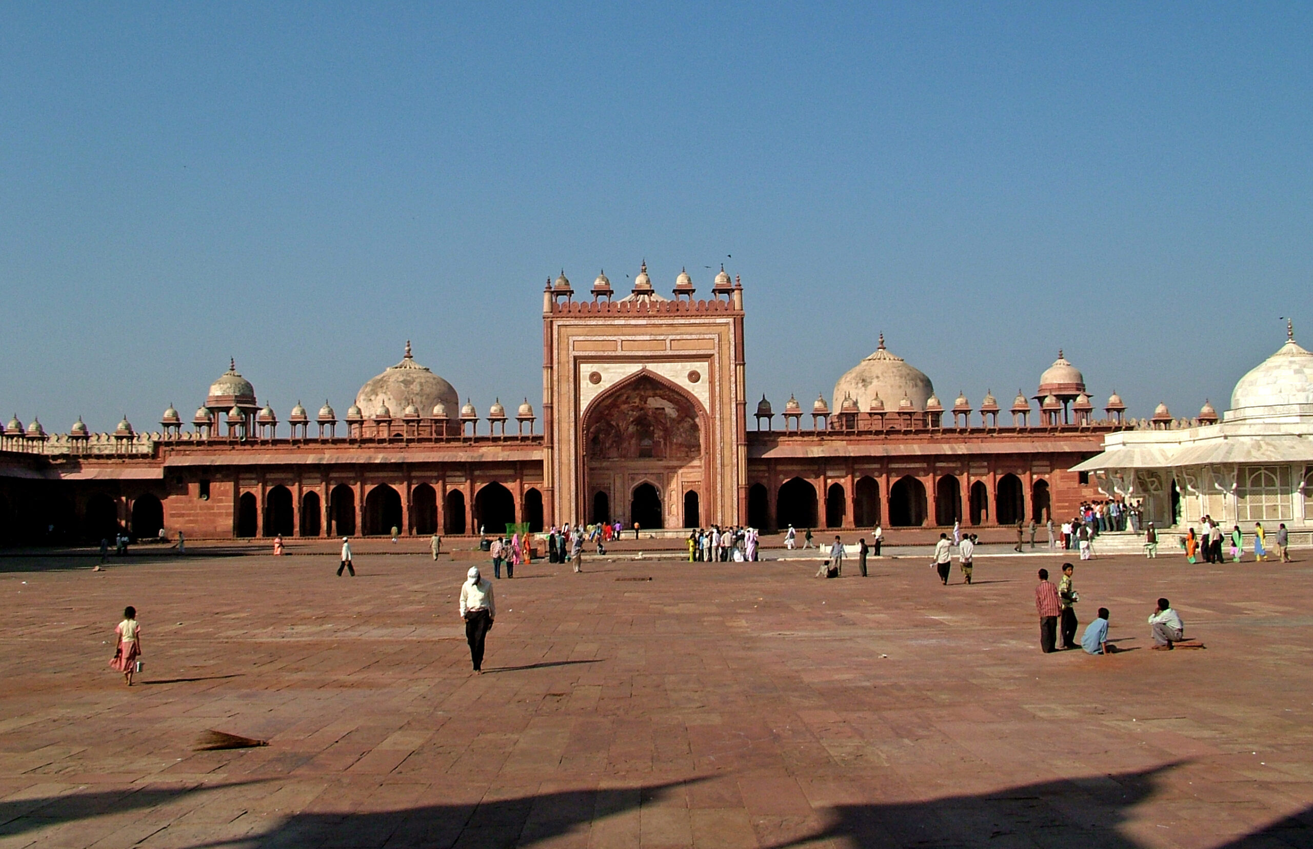Fatehpur Sikri Mosque exterior view