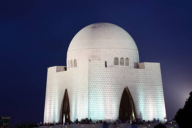 quaid e azam mausoleum night view