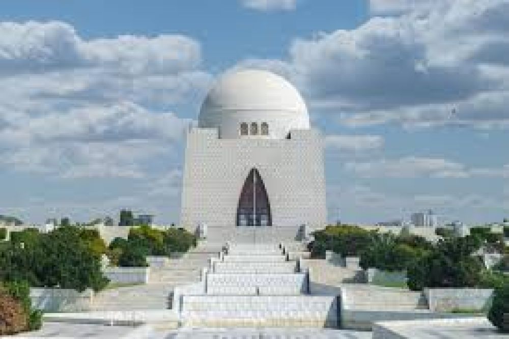 mazaar e quaid exterior view