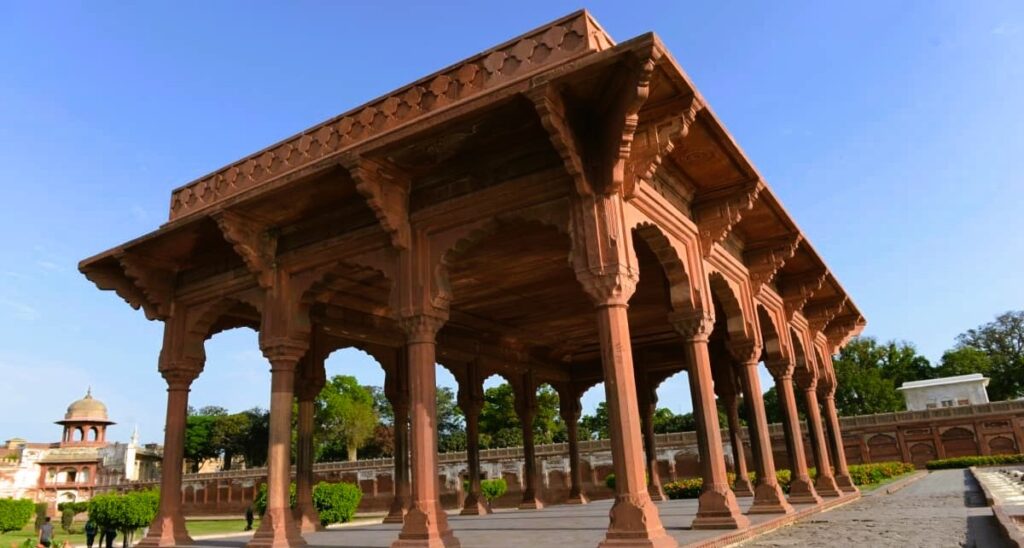 Shalimar Gardens Lahore gazebo structure