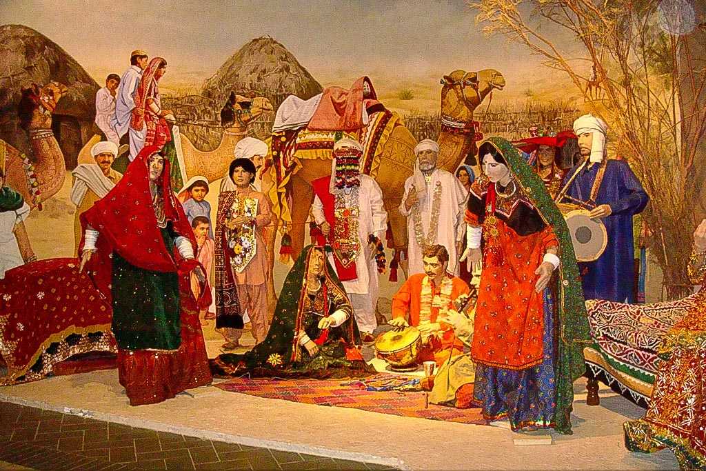 lok virsa museum murals