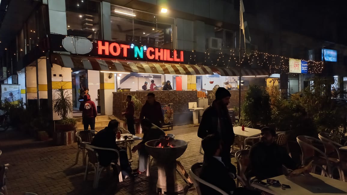 hot n chilli restaurant