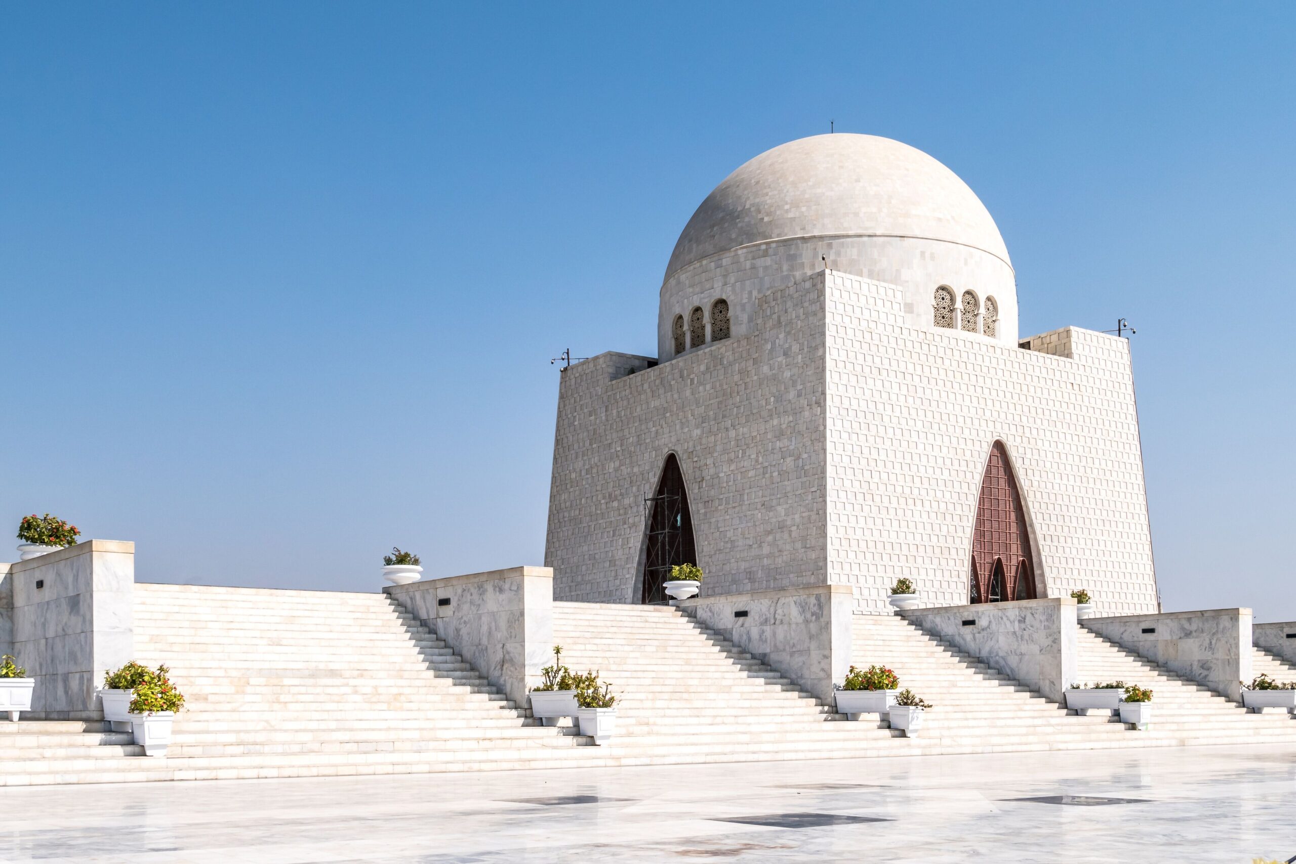 Karachi: Beach Eid for the South