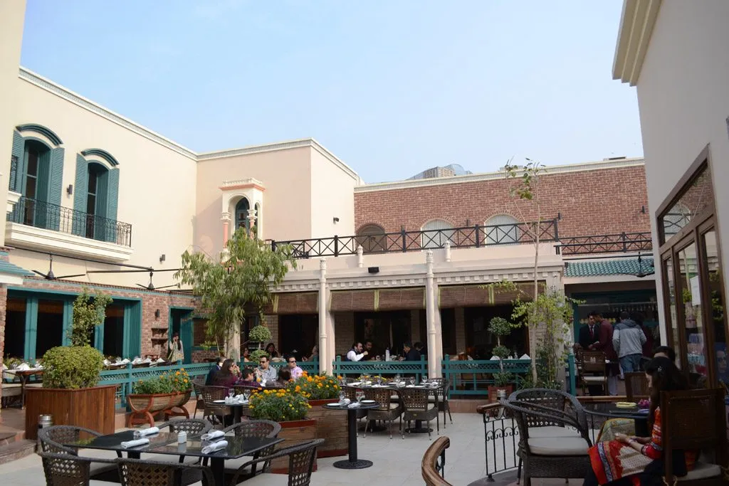 Spice Bazaar: Desi Buffet (Gulberg & DHA Phase 6)