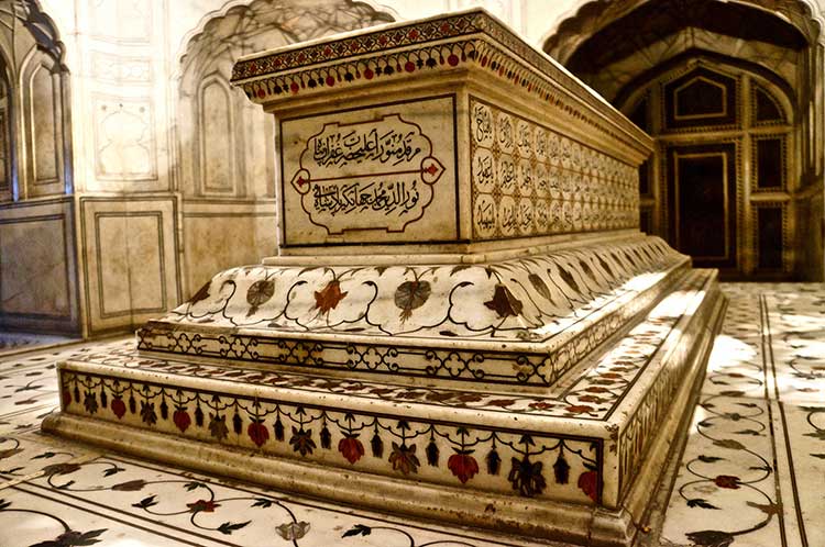 History of Jahangir Tomb