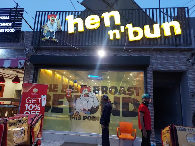 Hen n' Bun