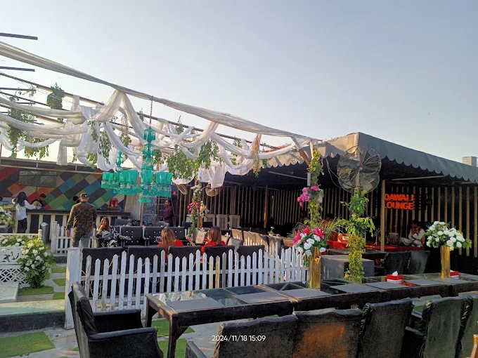 Qawali Lounge