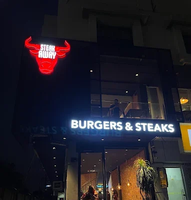 SteakAway - Gulberg (Burgers & Steaks)