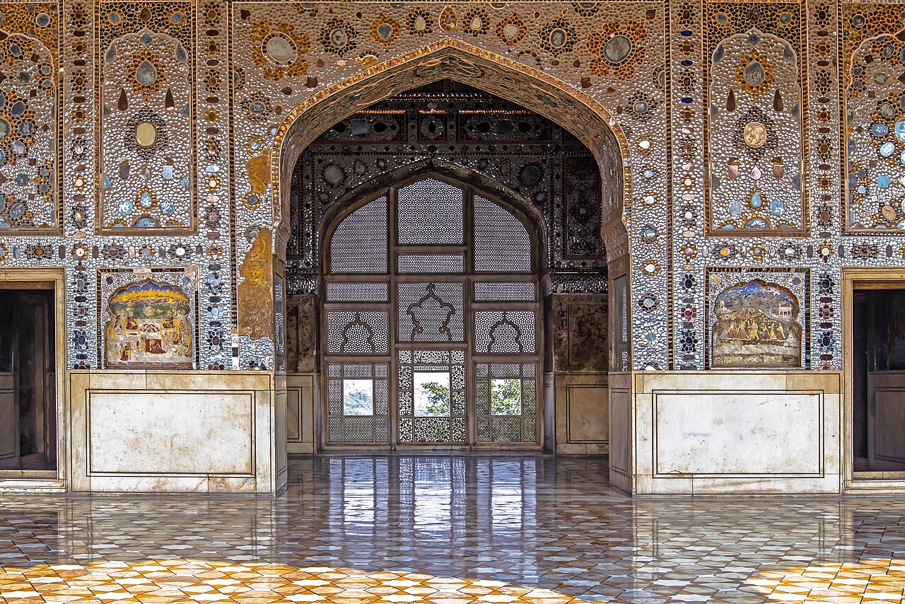 Sheesh Mahal